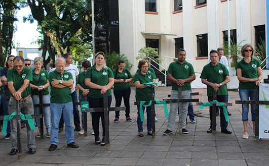 grupo se reune em joaçaba para  comemorar data 