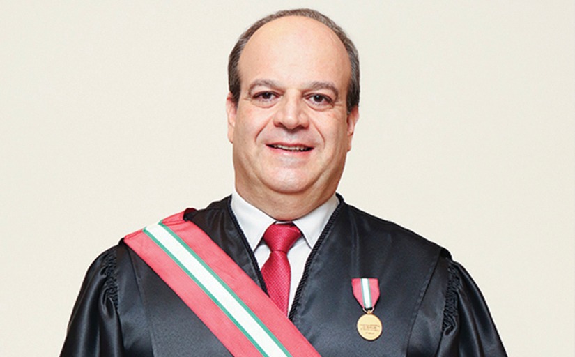 Dr. Wnderley Godoy