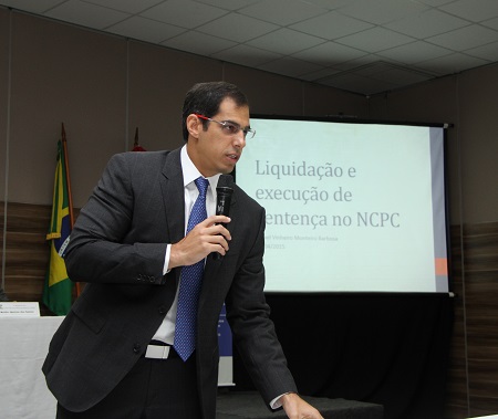 professor Rafael Vinheiro Monteiro Barbosa