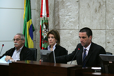 Desembargadora Gisele Alexandrino e Juiz Luciano Pascoetto