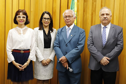 Desembargadoras Mari Eleda e Eliney Veloso, presidentes dos TRTs de SC e MT, respectivamente, ministro Brito Pereira e o corregedor regional José Ernesto Manzi 