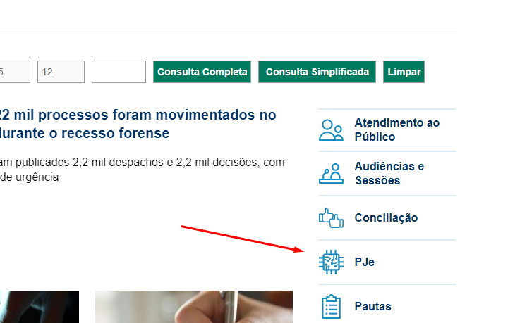 Imagem mostra botão de acesso ao PJE no menu lateral direito