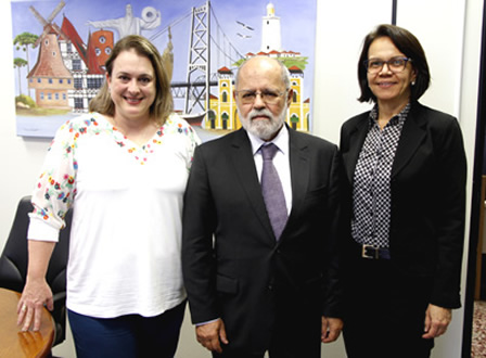 Ministro Paiva com juízas Andréa  Haus Bunn e Maria Aparecida Jerônimo