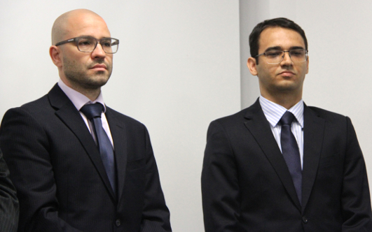 Juízes Gláucio Guagliariello e Marcos Bezerra durante posse