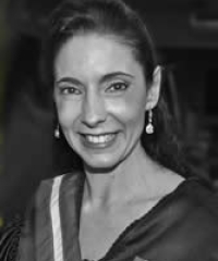 Foto em preto e branco de Viviane Colucci