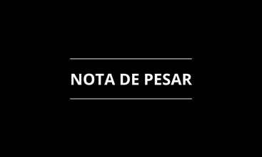 sobre fundo preto, escrito nota de pesar em fonte branca