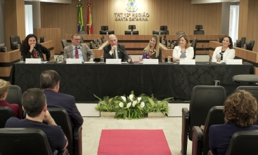 Mesa de abertura do 4º Módulo da Ejud-12