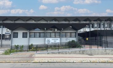 Prédio da vara do trabalho após reforma