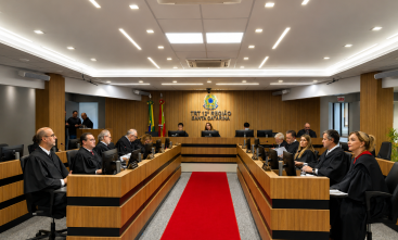 Imagem geral da sala de sessões do Pleno