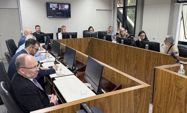 Grupo de pessoas na sala da turma
