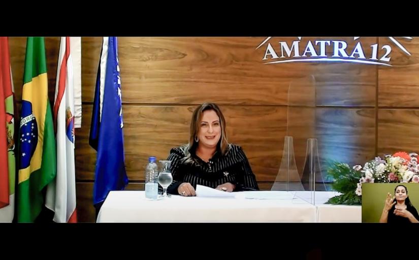 Nova presidente da Amatra12, juíza Patrícia Sant'Anna, possui 24 anos de magistratura
