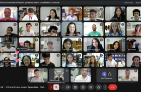 Print de tela mostra cerca de 50 miniaturas de rostos, a maioria de jovens