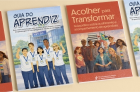 Arte mostra as capas do Guia do Aprendiz e do Guia para Monitores