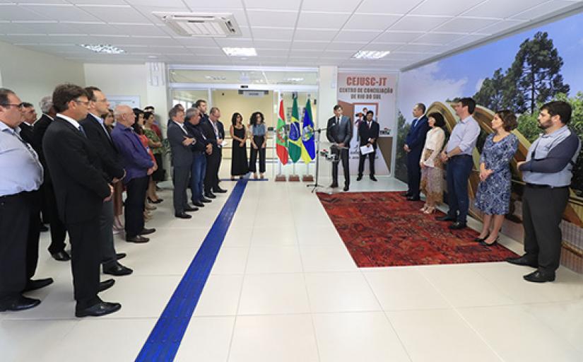 Público na inauguração do Cejusc de Rio do Sul